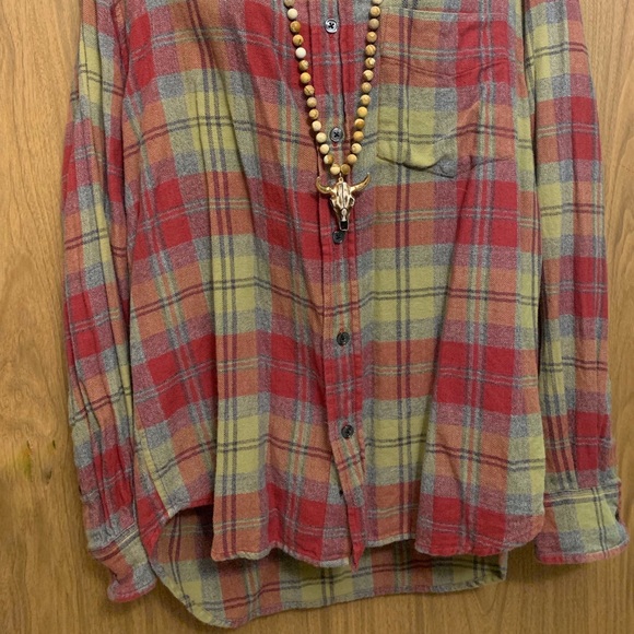 Old Navy Flannel Plaid Long Sleeves Blouse - Picture 5 of 5